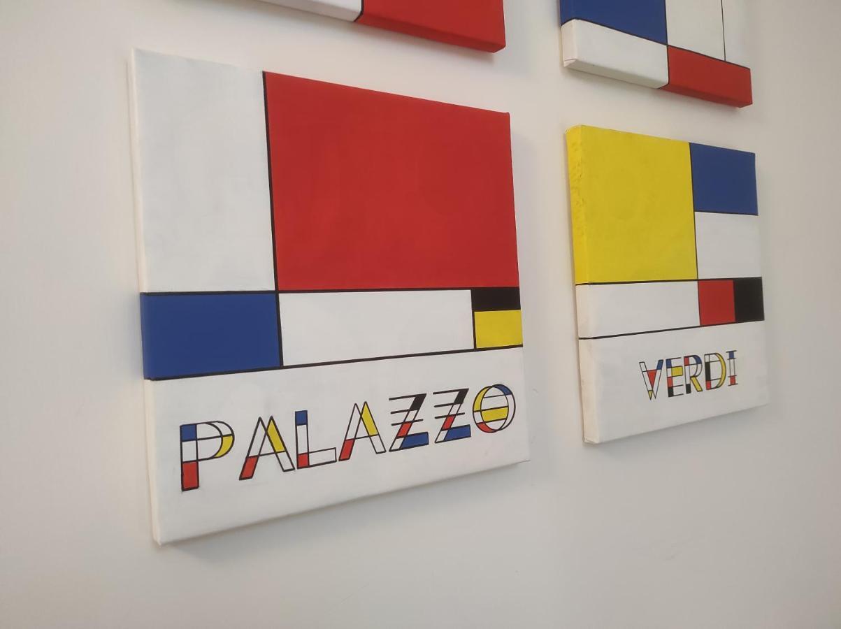 Palazzo Verdi Couette-café *